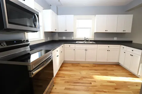 28 Middle Street Newport City VT 05855