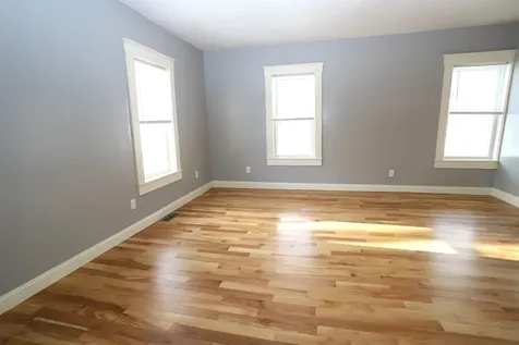 28 Middle Street Newport City VT 05855