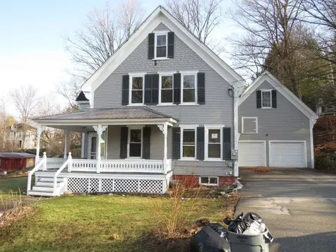 8 Richardson Street Lancaster NH 03584