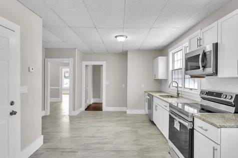 8 Richardson Street Lancaster NH 03584