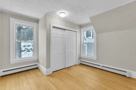 8 Richardson Street Lancaster NH 03584