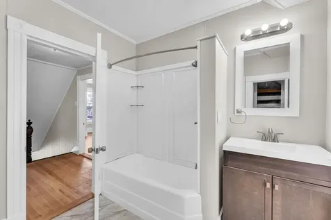 8 Richardson Street Lancaster NH 03584