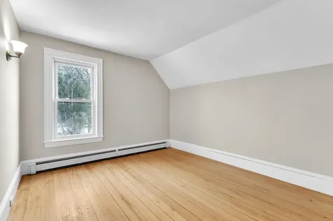 8 Richardson Street Lancaster NH 03584