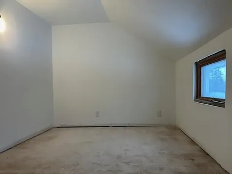 10 Metallak Road Pittsburg NH 03592