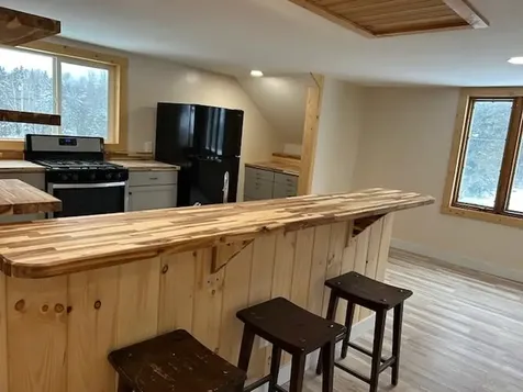 10 Metallak Road Pittsburg NH 03592