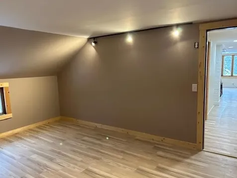 10 Metallak Road Pittsburg NH 03592