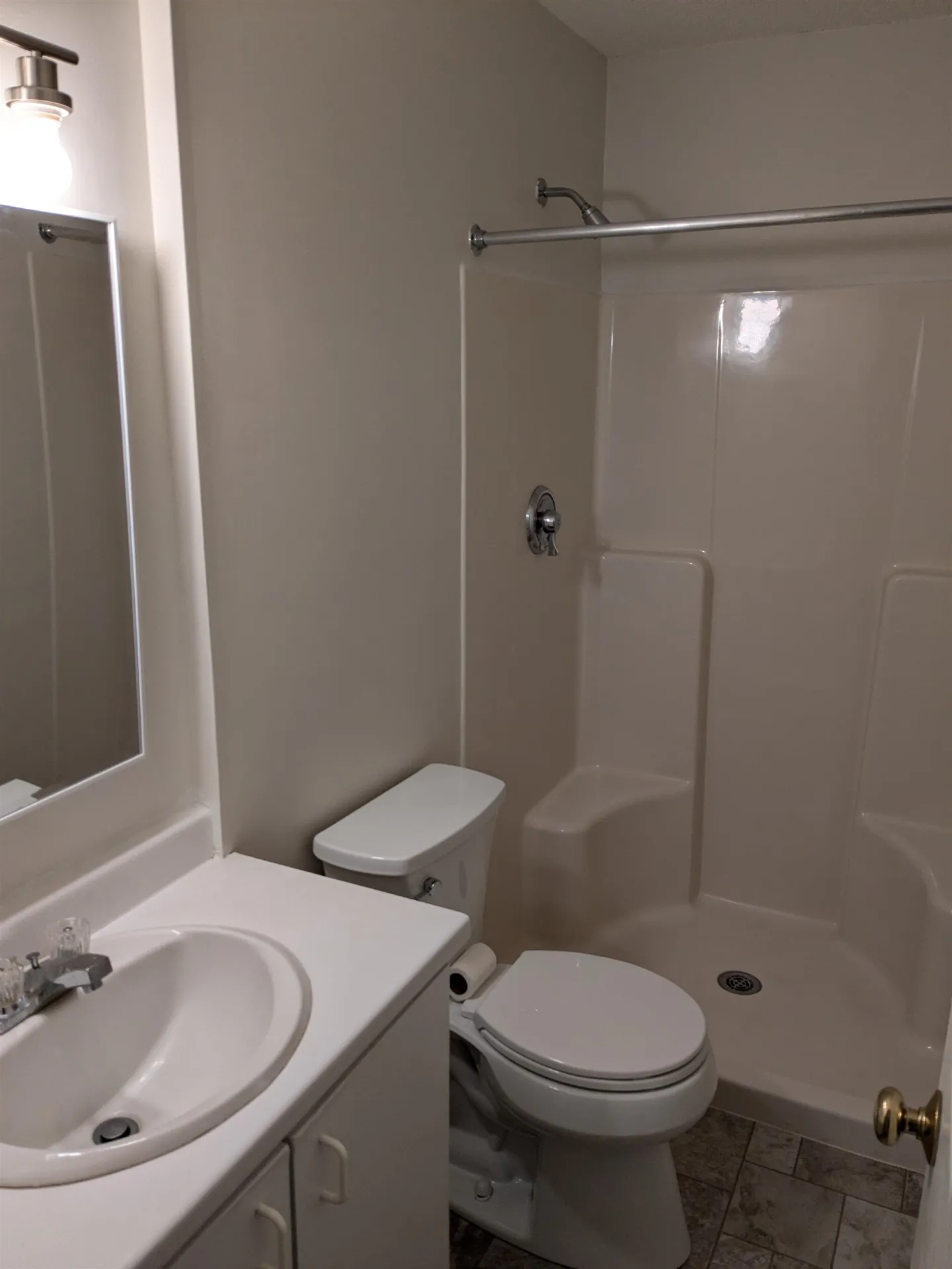 15 Windsor Court Keene NH 03431