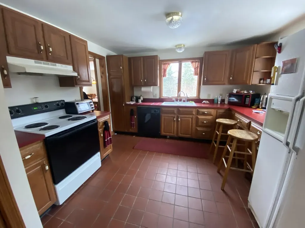 24 Antler Loop Dover VT 05356