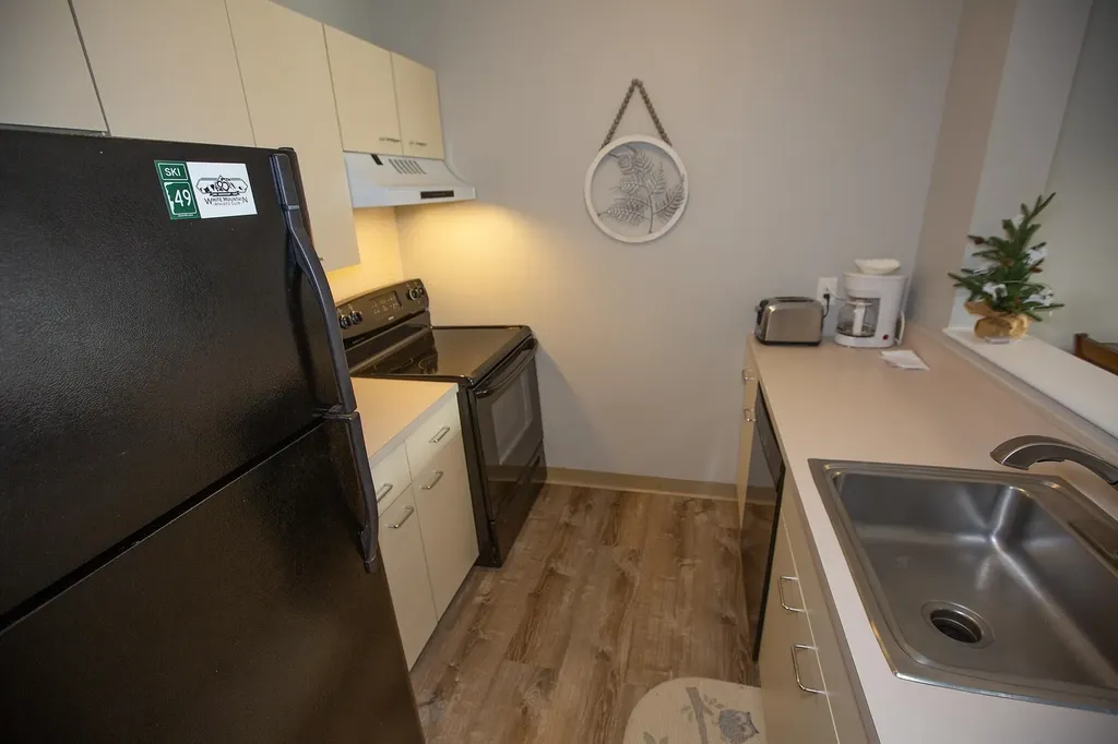 28 Packard's 329 Road Waterville Valley NH 03215