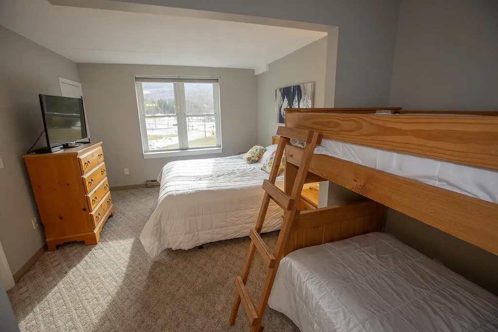 28 Packard's 329 Road Waterville Valley NH 03215