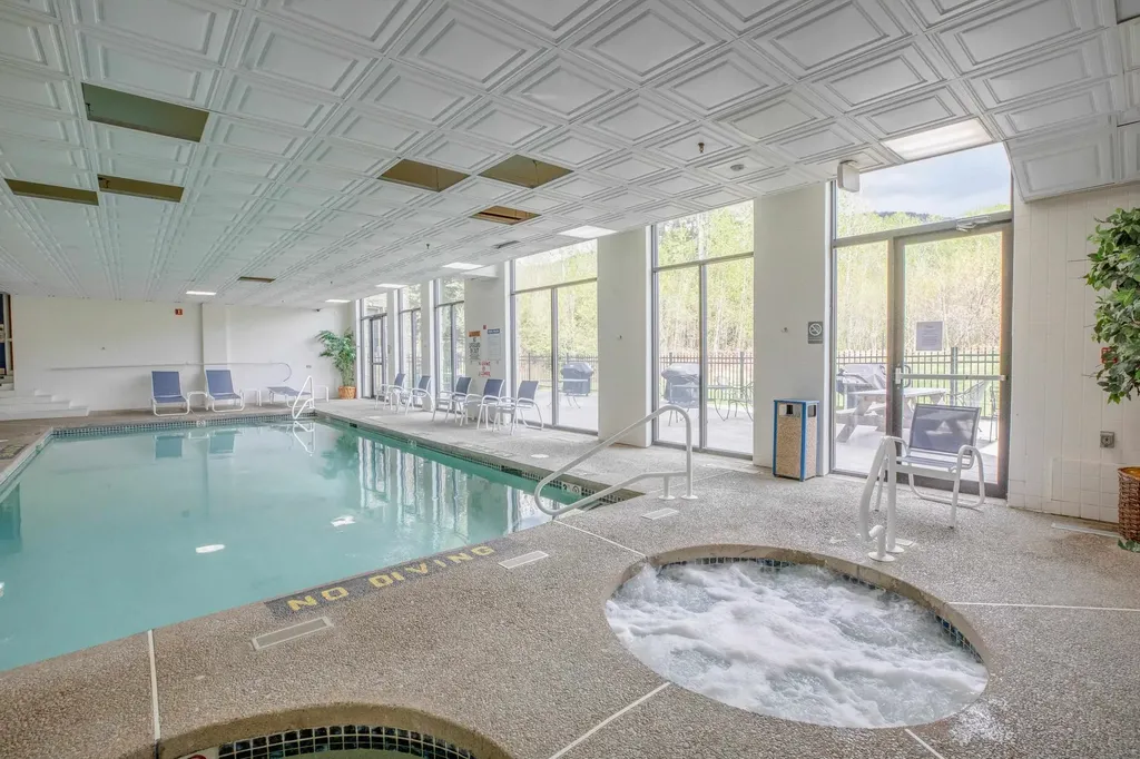 28 Packard's 329 Road Waterville Valley NH 03215