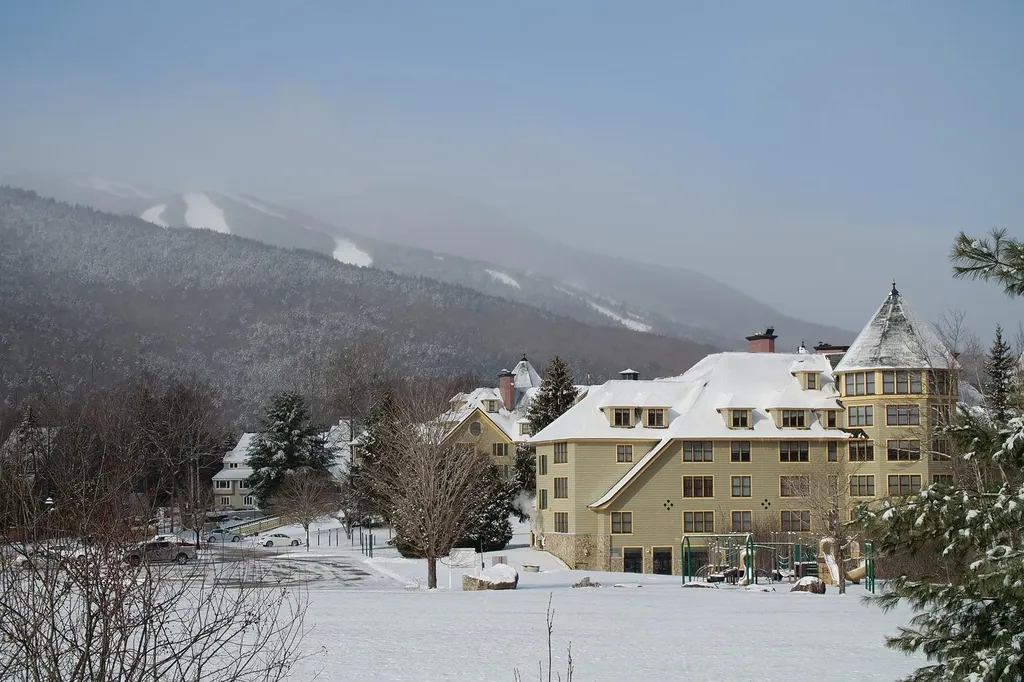 28 Packard's 329 Road Waterville Valley NH 03215