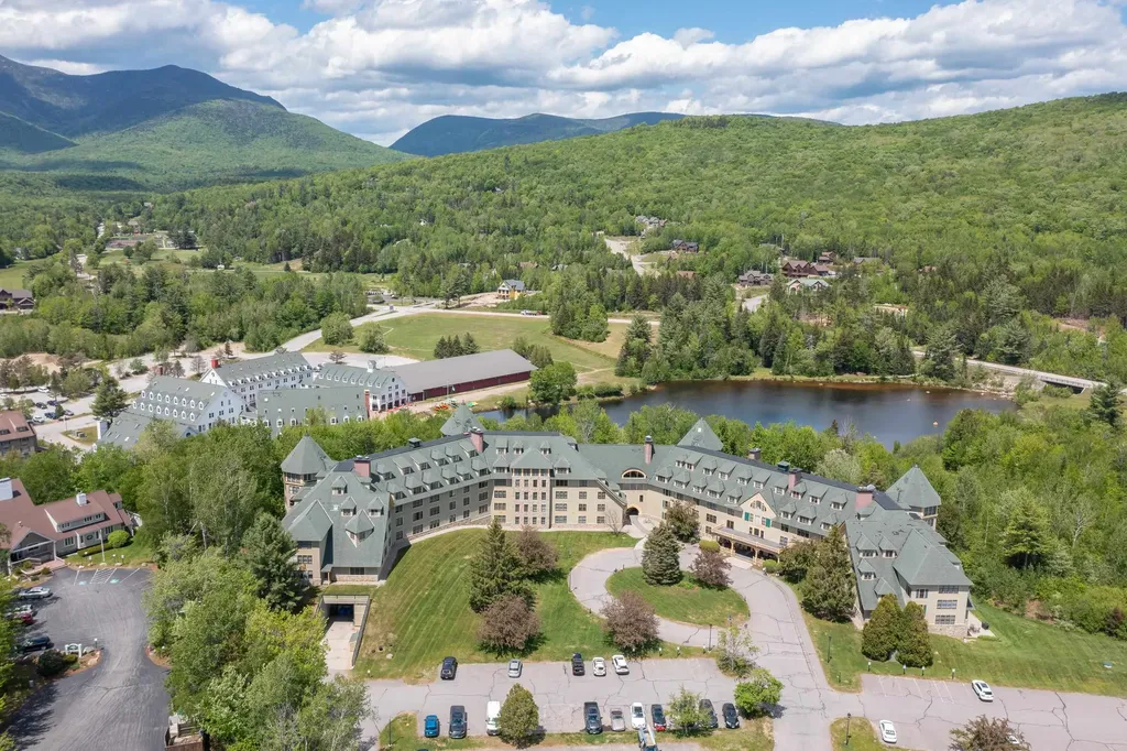 28 Packard's 329 Road Waterville Valley NH 03215