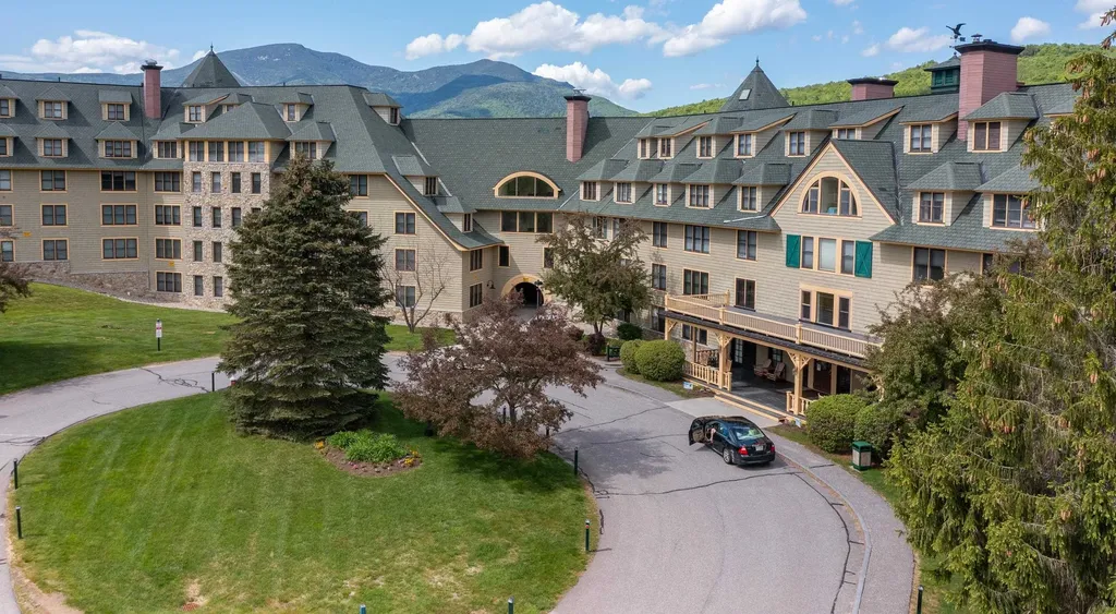 28 Packard's 329 Road Waterville Valley NH 03215