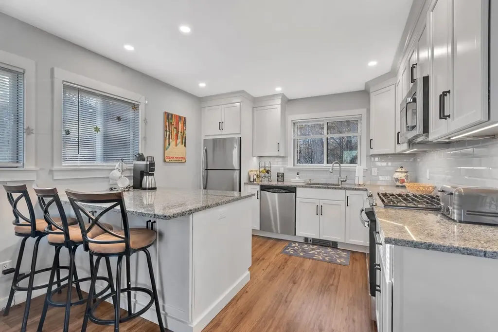 97 Okemo Trailside Extension Ludlow VT 05149