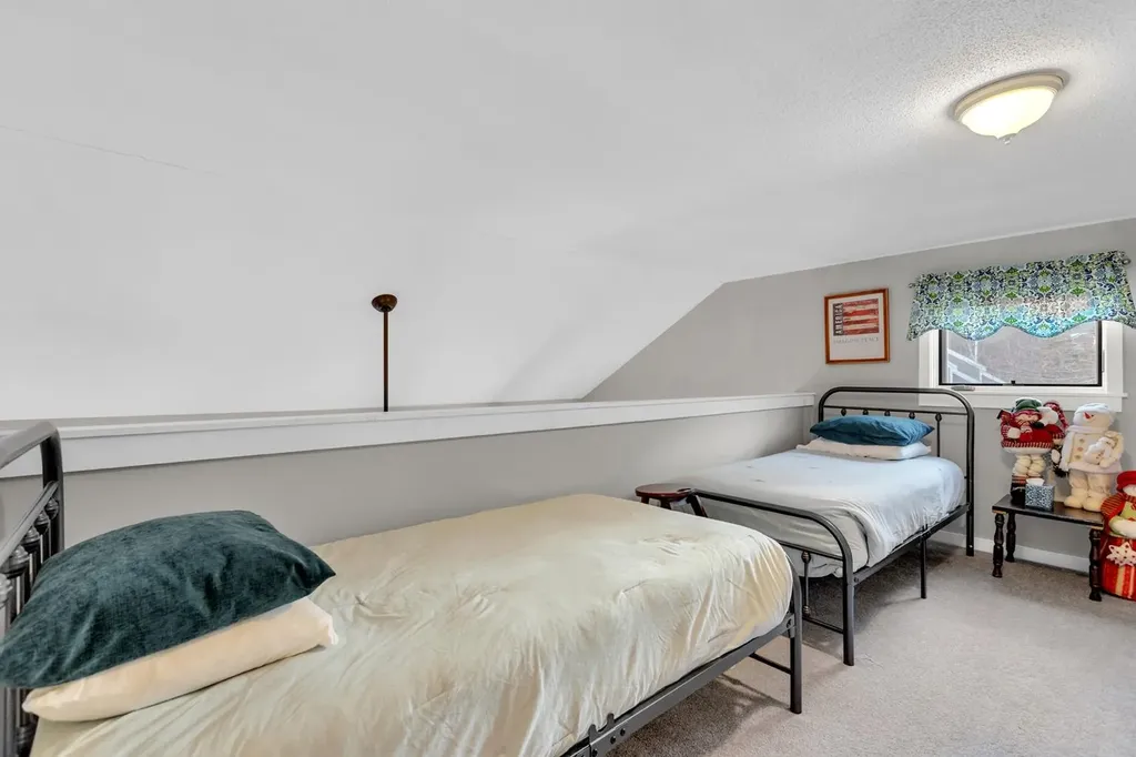 97 Okemo Trailside Extension Ludlow VT 05149