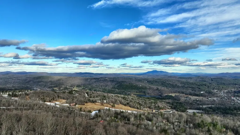 97 Okemo Trailside Extension Ludlow VT 05149