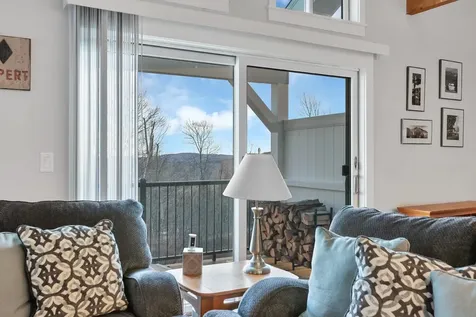 97 Okemo Trailside Extension Ludlow VT 05149