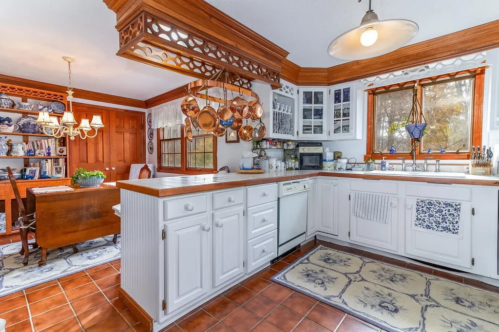 392 Karen Drive Rutland Town VT 05701