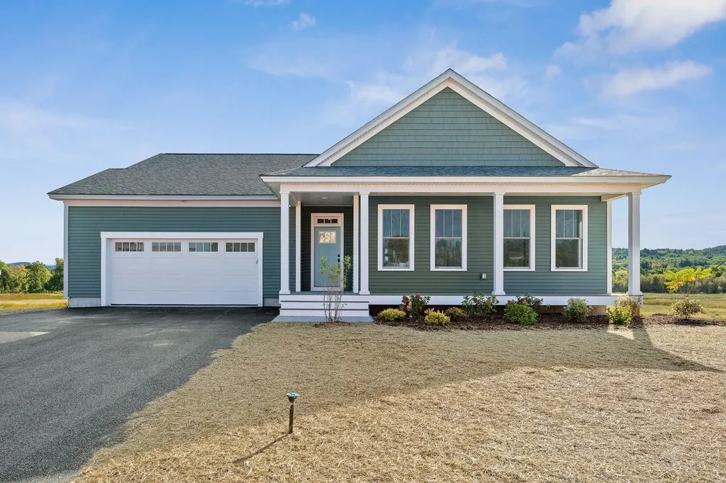 415 Commodore Drive Vergennes VT 05491