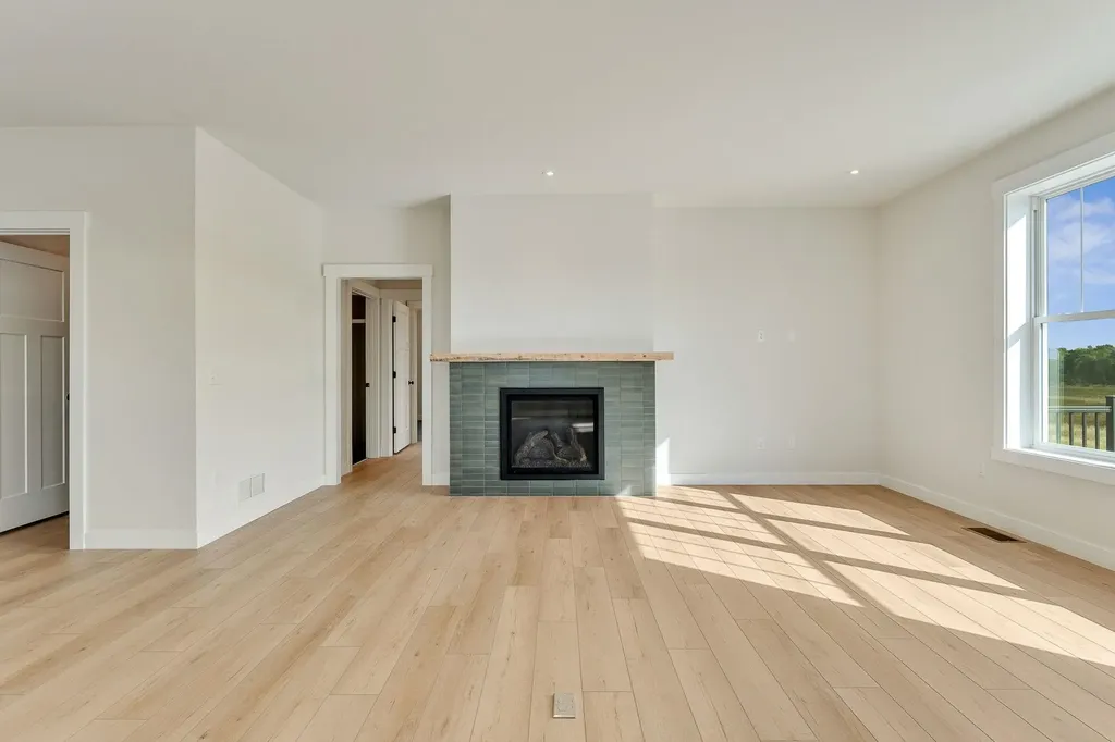 415 Commodore Drive Vergennes VT 05491