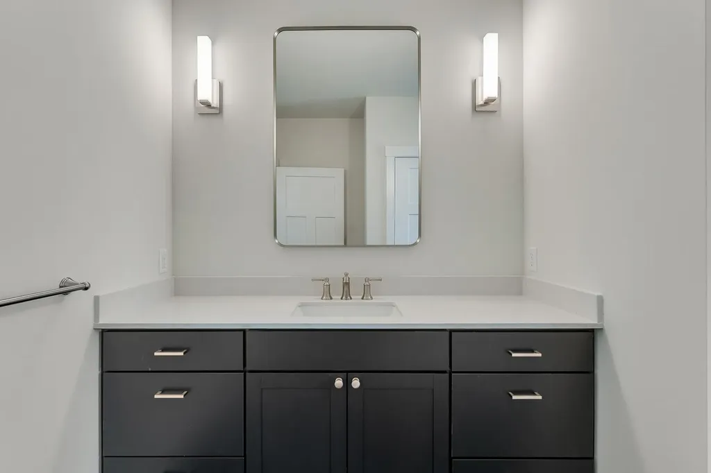 415 Commodore Drive Vergennes VT 05491