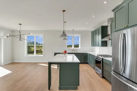 415 Commodore Drive Vergennes VT 05491