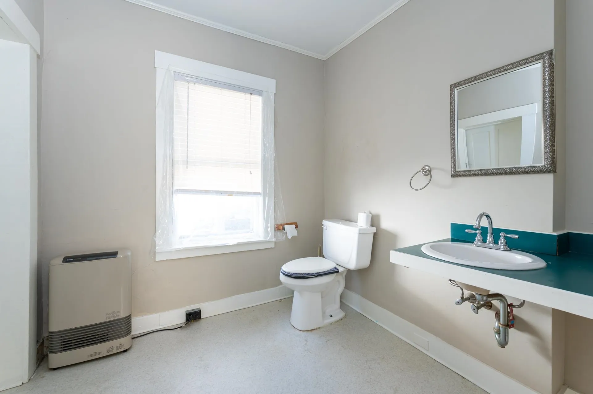 46 N Main Street Newport NH 03773