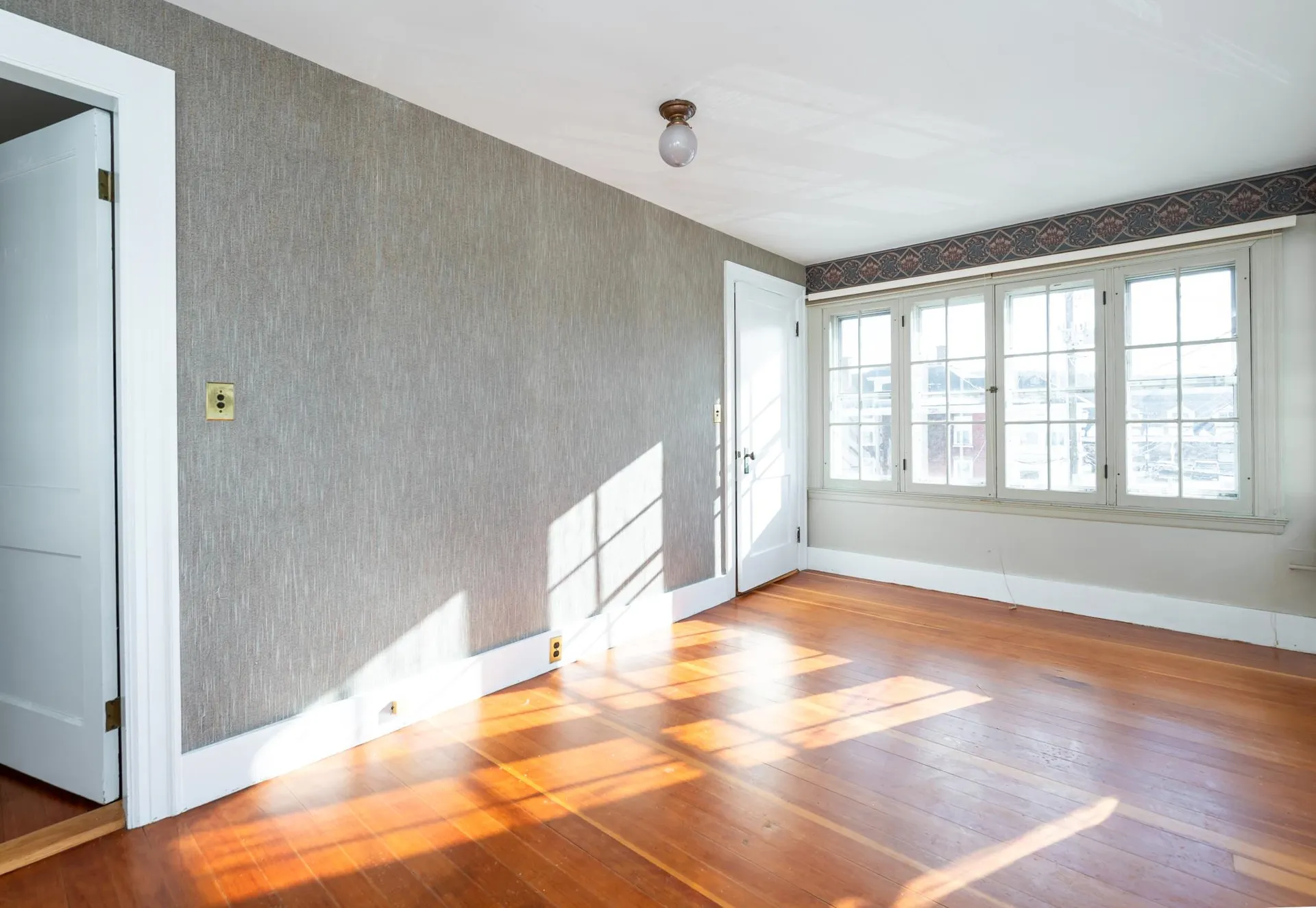 46 N Main Street Newport NH 03773