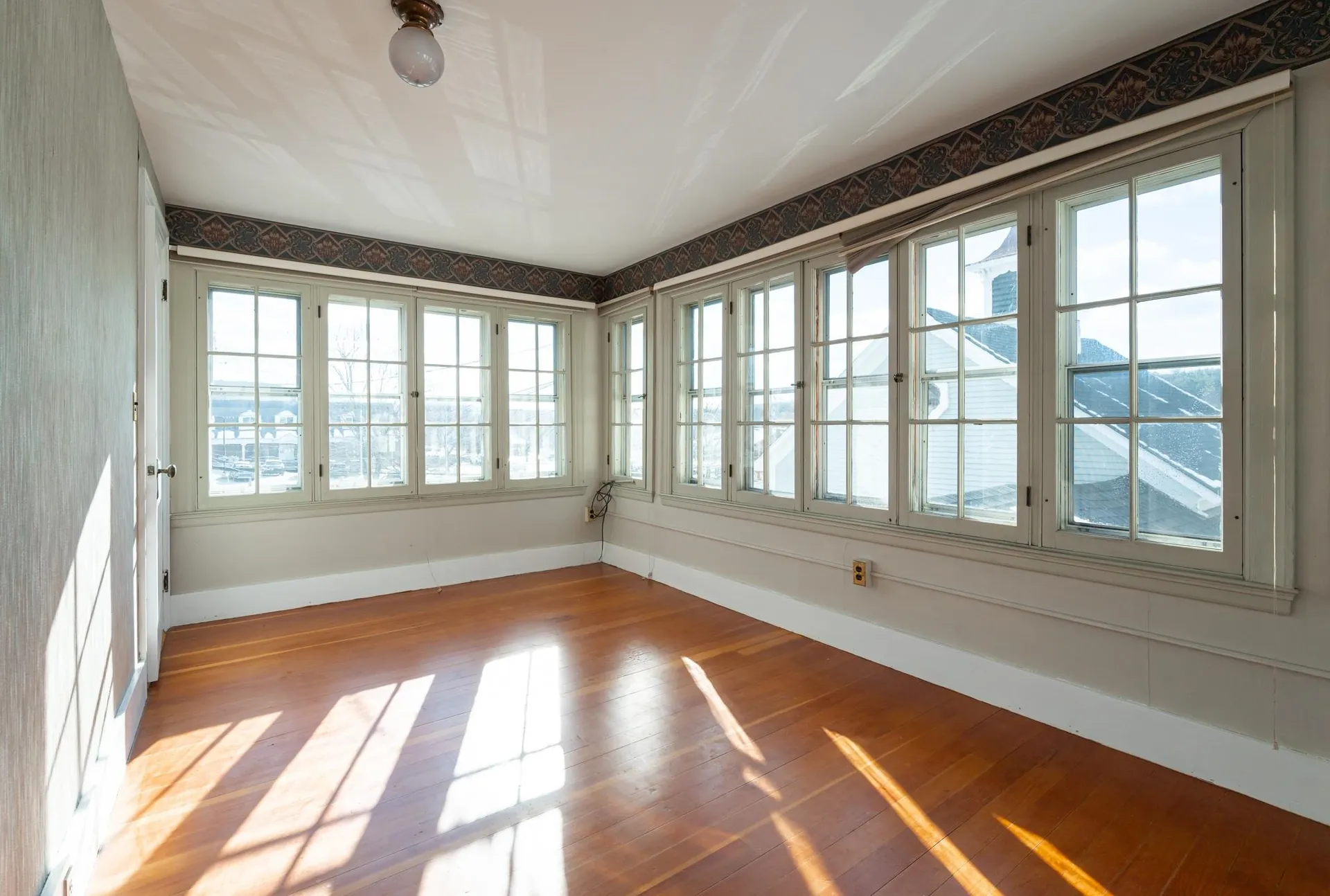 46 N Main Street Newport NH 03773