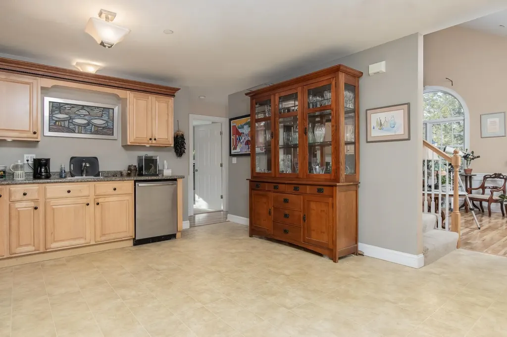 217 Beard Road New Boston NH 03070