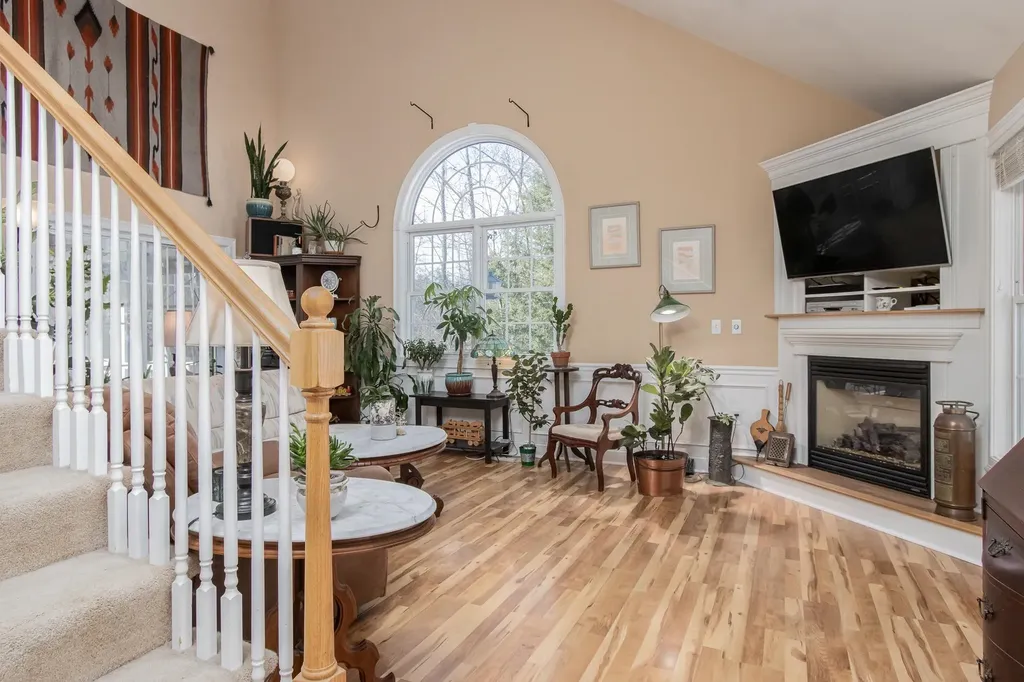 217 Beard Road New Boston NH 03070