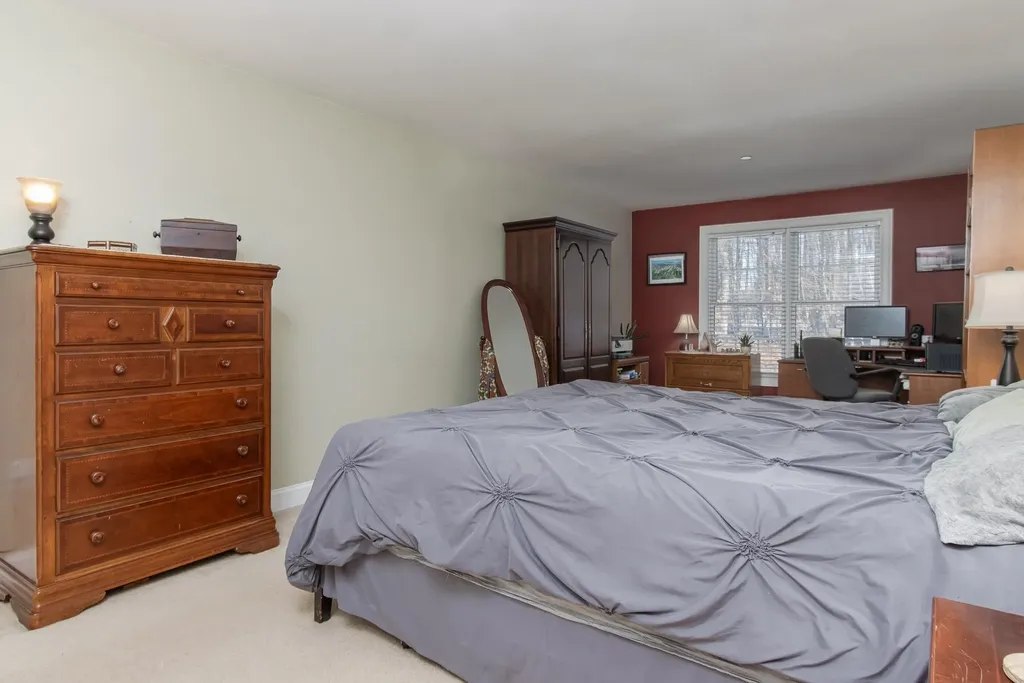 217 Beard Road New Boston NH 03070