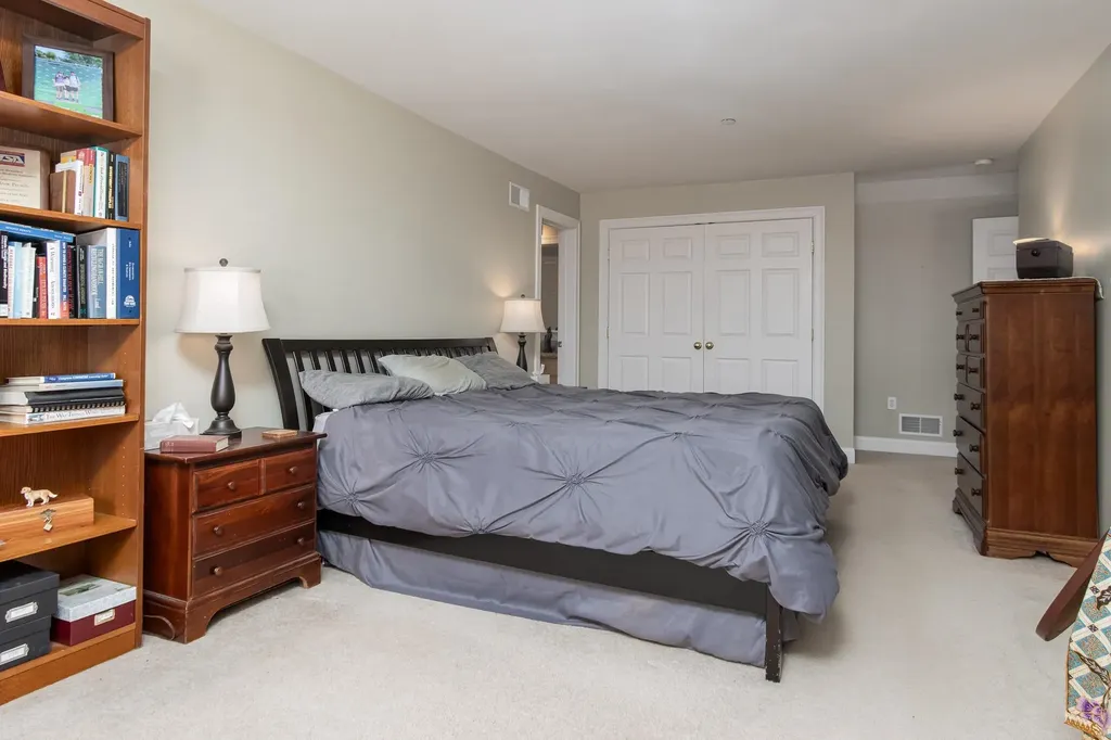 217 Beard Road New Boston NH 03070