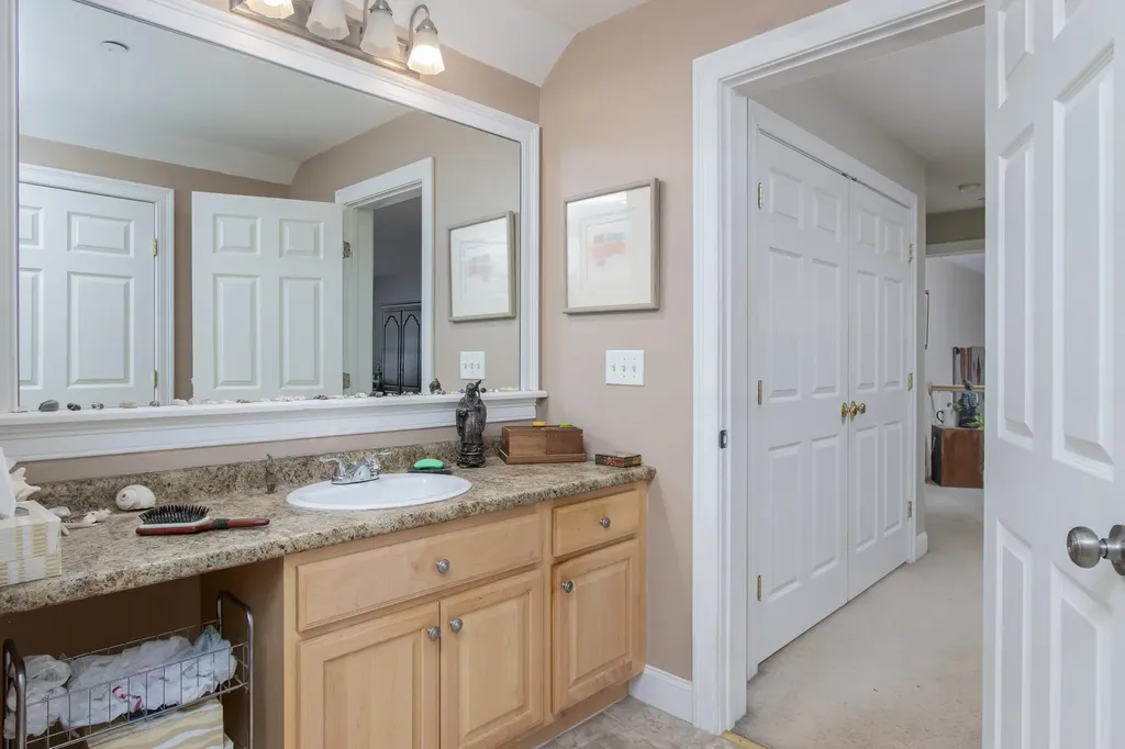 217 Beard Road New Boston NH 03070