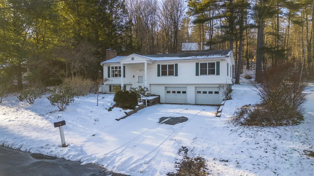 334 Carriage Hill Road Brattleboro VT 05301