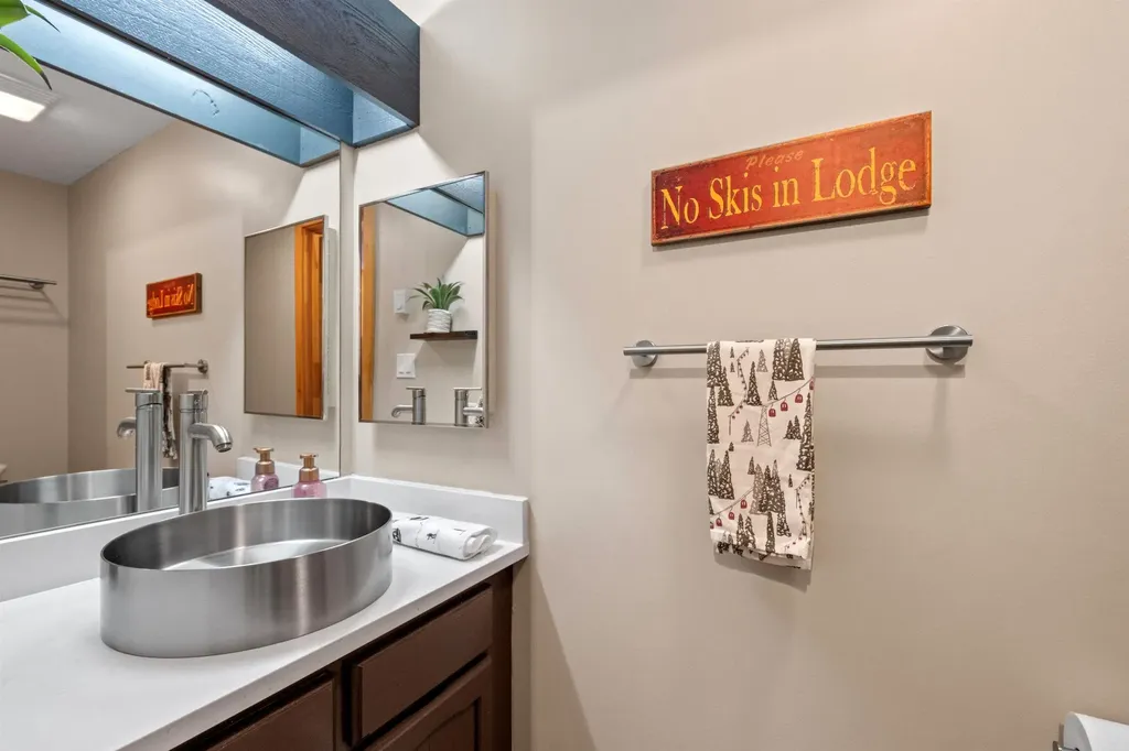 15 Winter Way Lincoln NH 03251