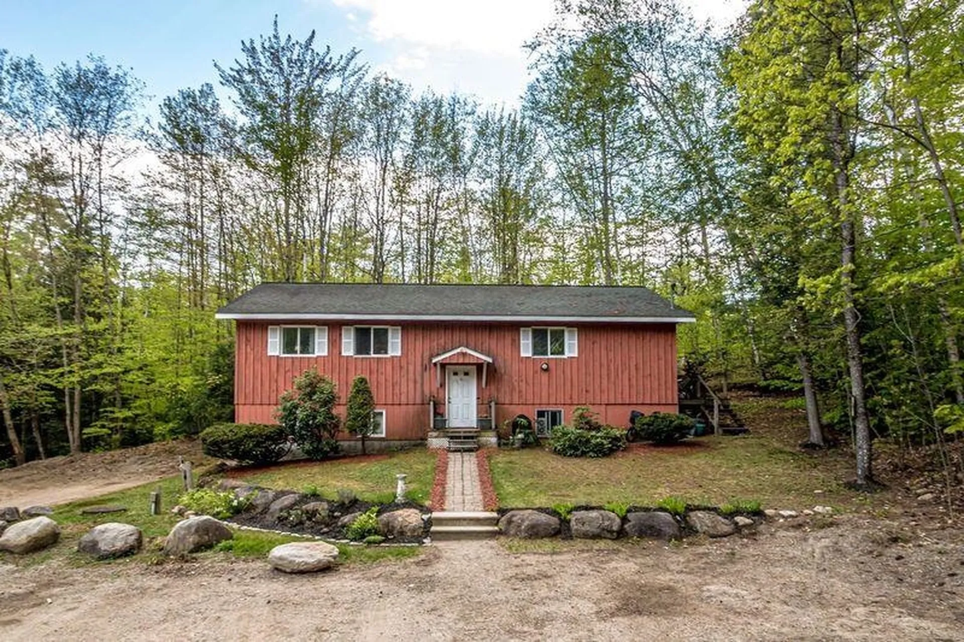 261 Grove Street Conway NH 03860