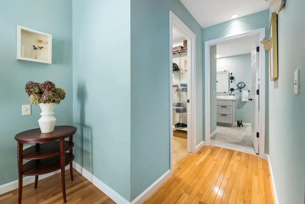 16 Shore Road Grantham NH 03753