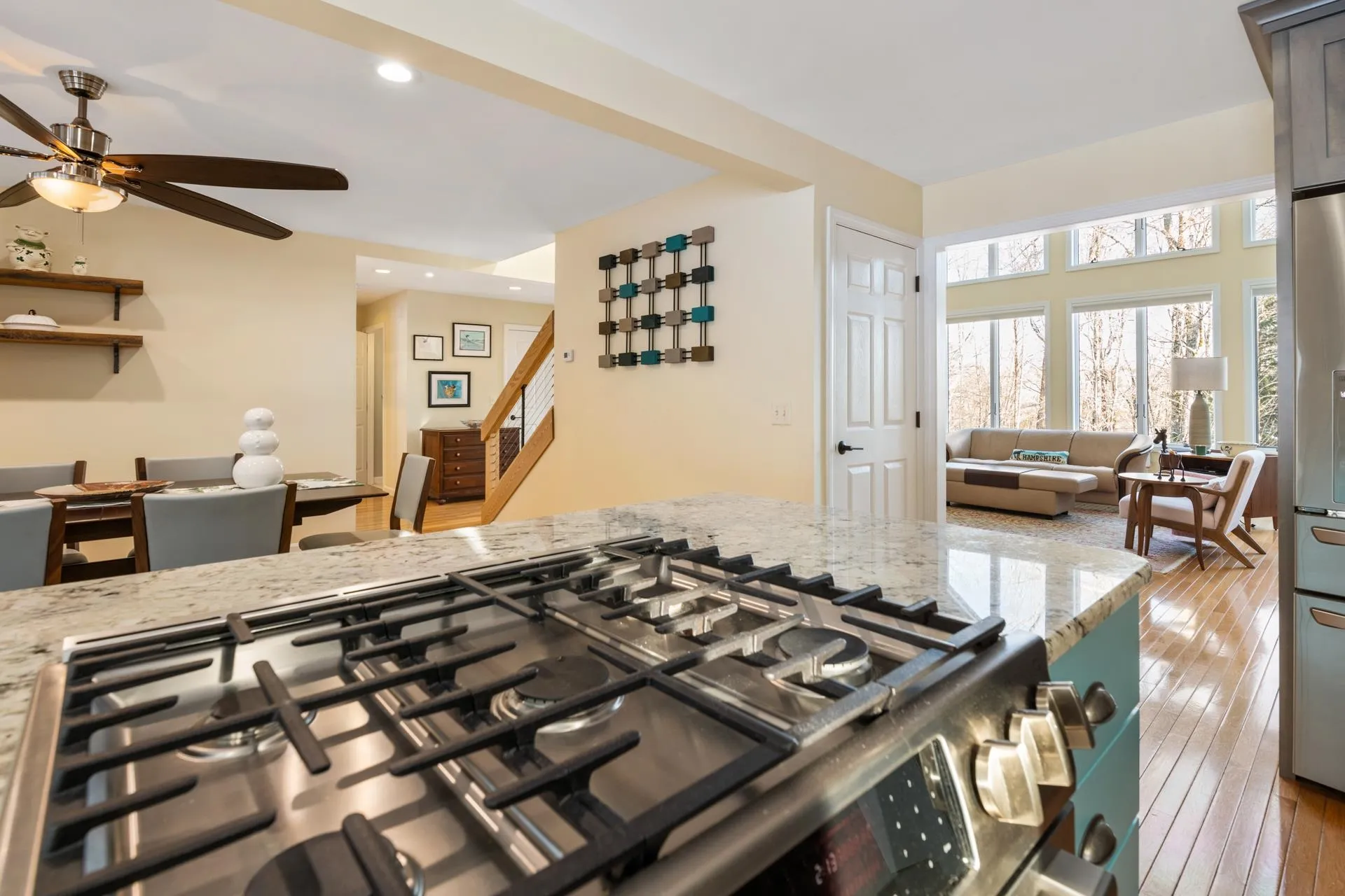 16 Shore Road Grantham NH 03753