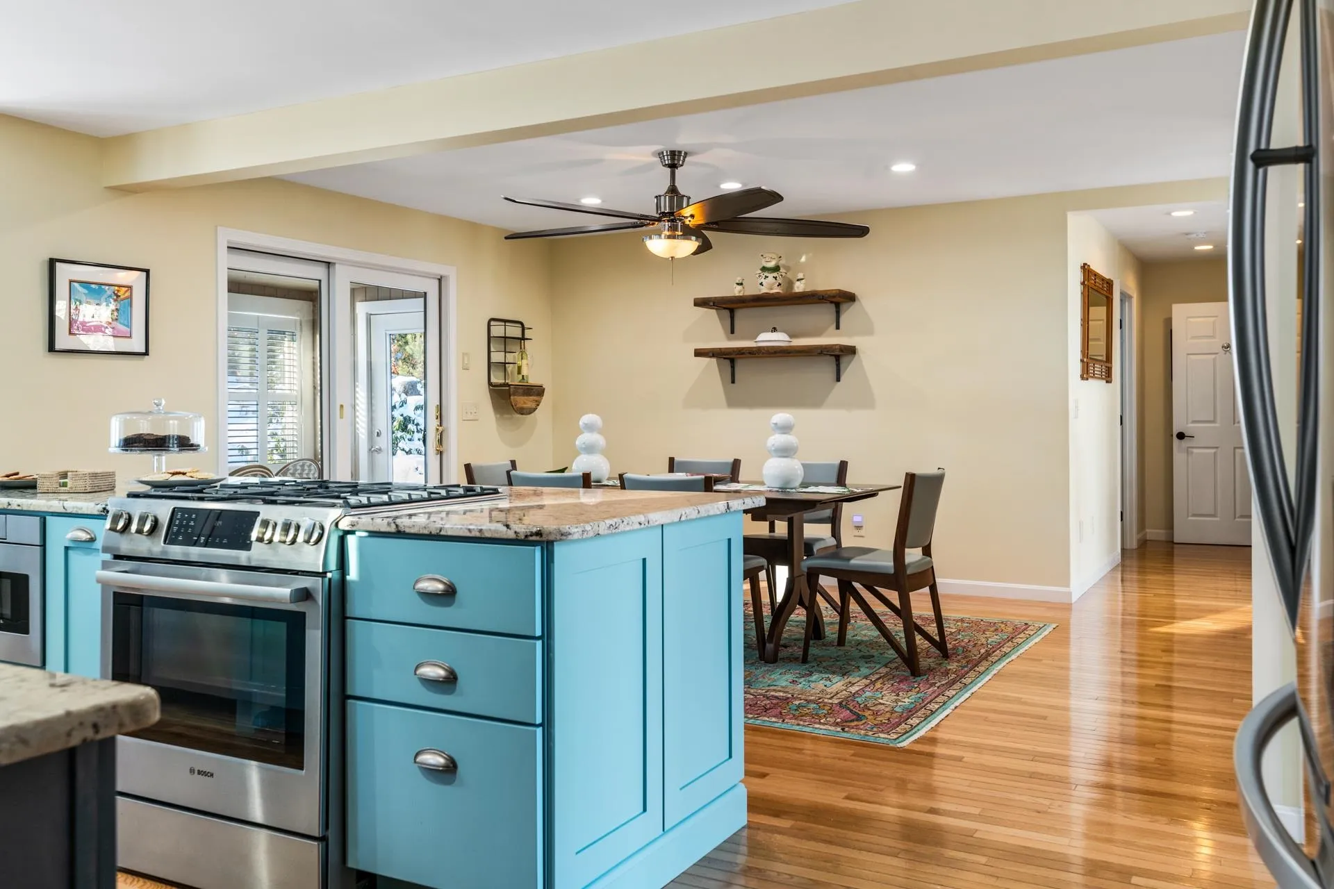 16 Shore Road Grantham NH 03753