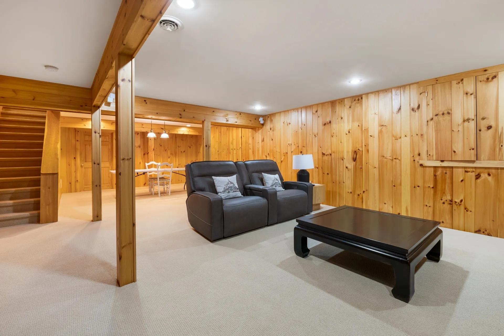 16 Shore Road Grantham NH 03753