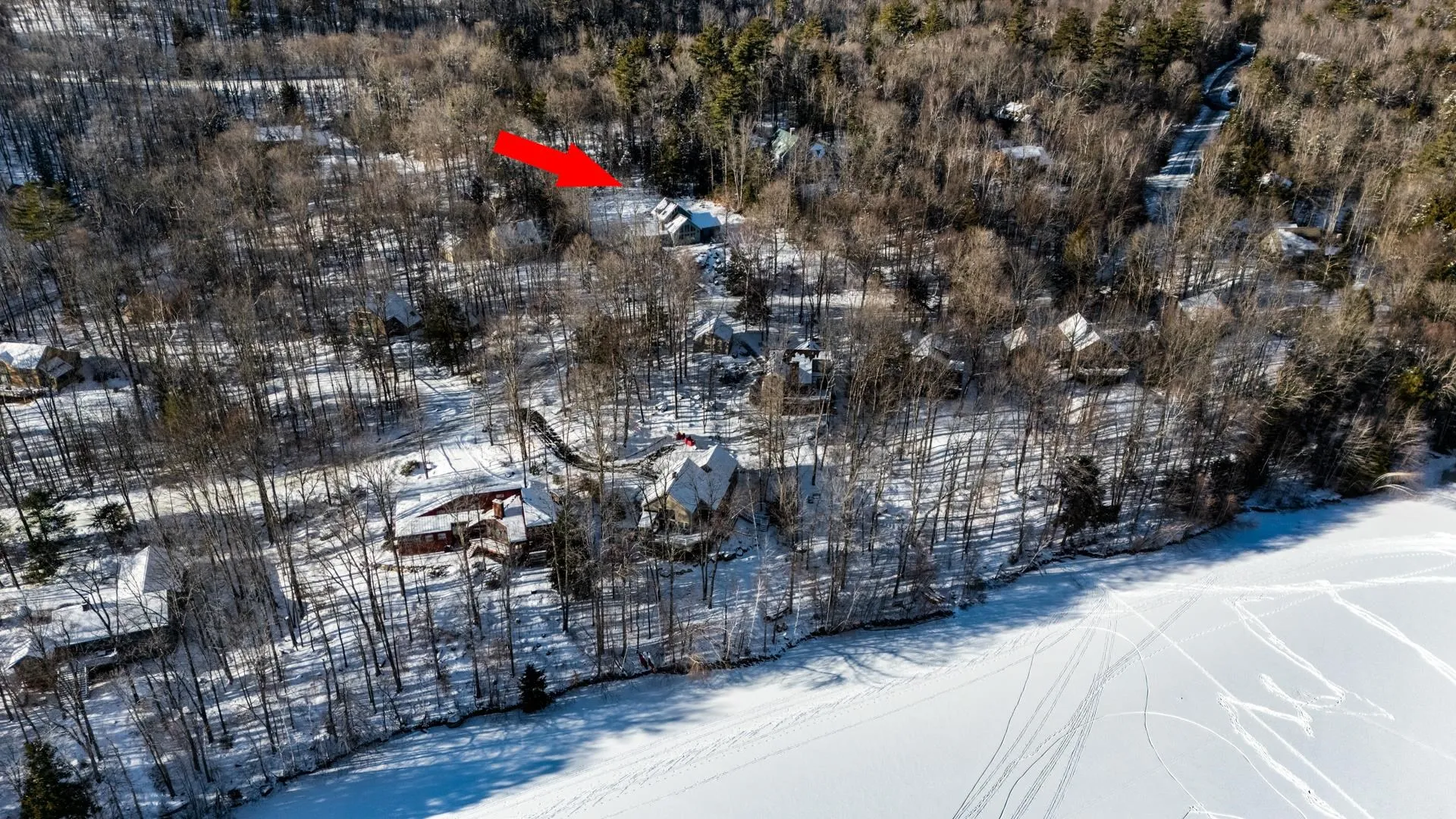 16 Shore Road Grantham NH 03753