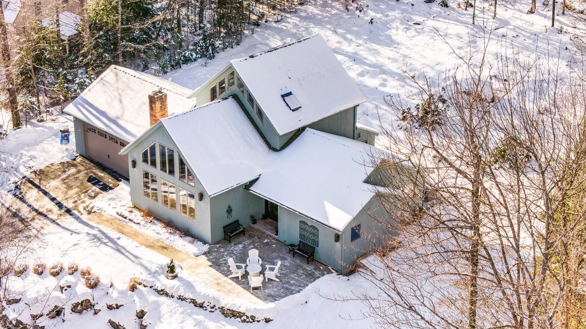 16 Shore Road Grantham NH 03753