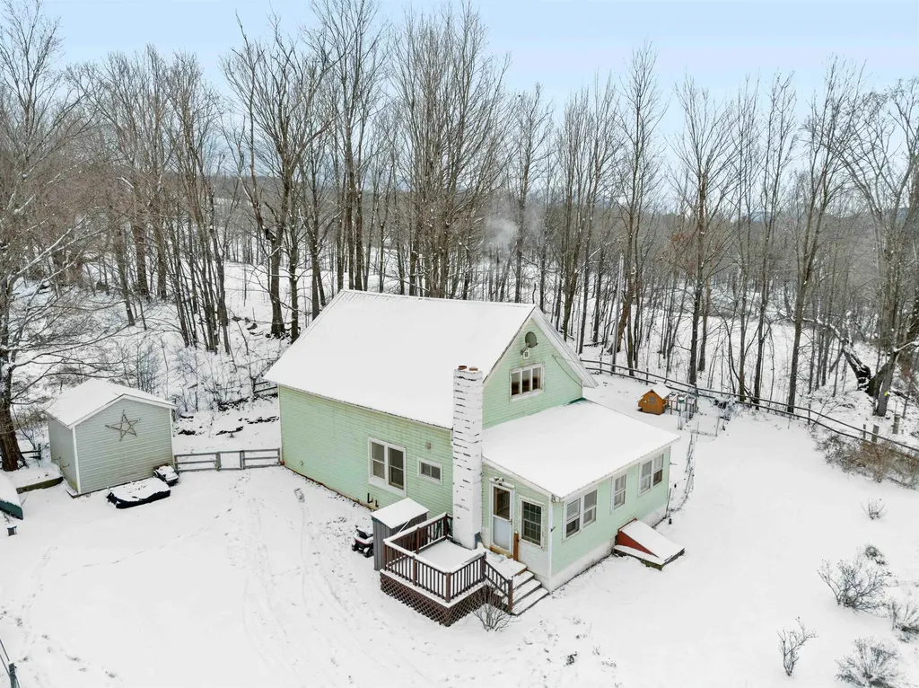 3977 Upper Pleasant Valley Road Cambridge VT 05444