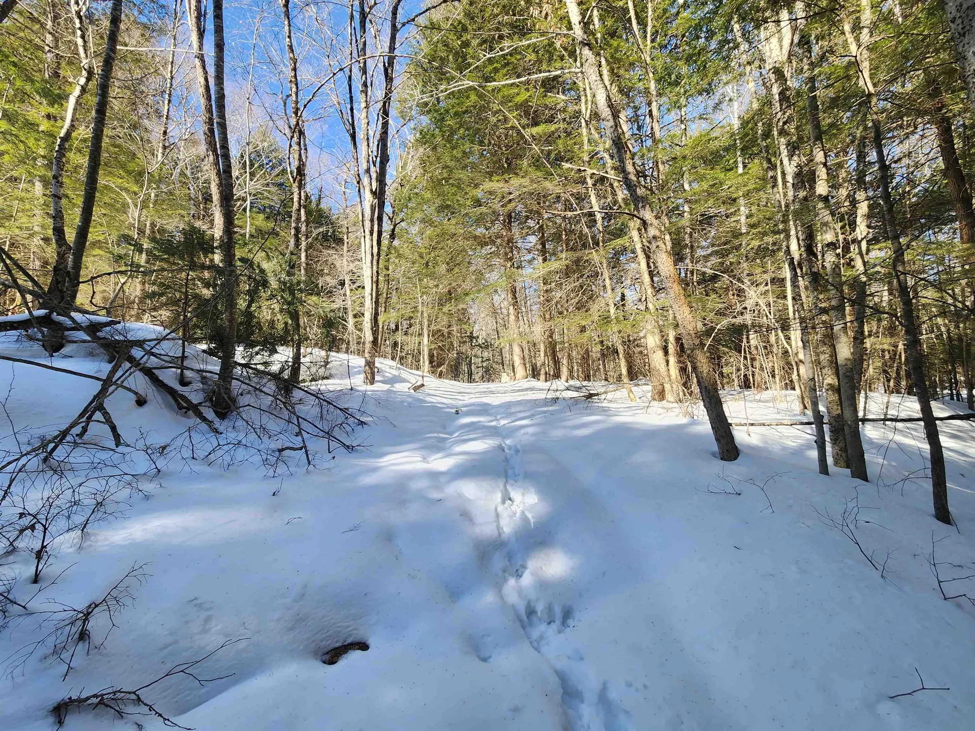 R02-13 Calef Hill Road Tilton NH 03276