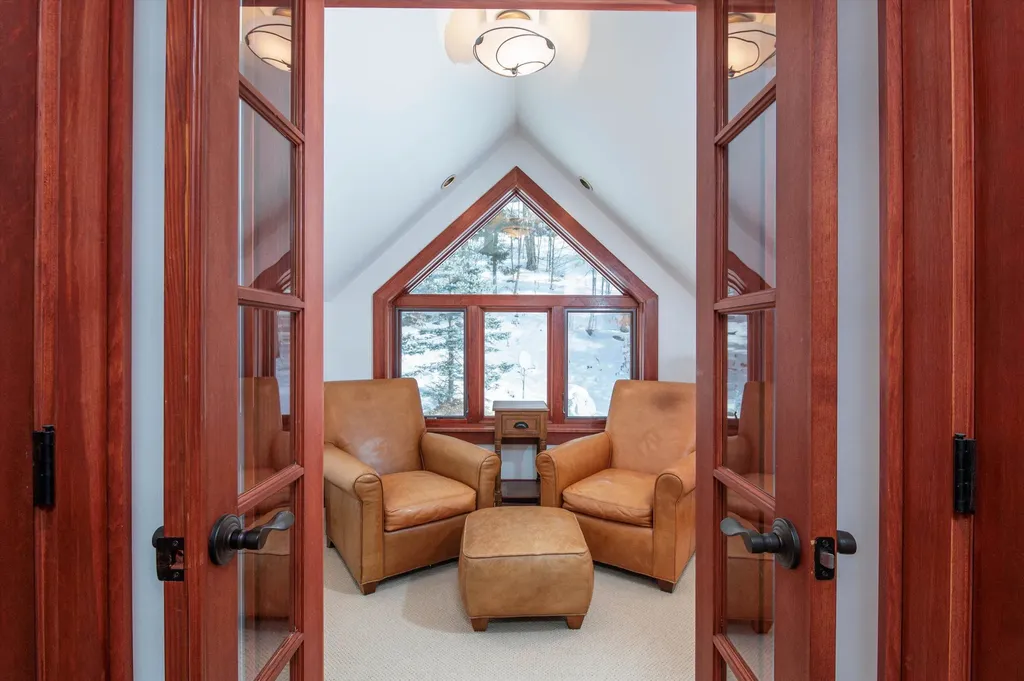 51 East Ash Road Plymouth VT 05056