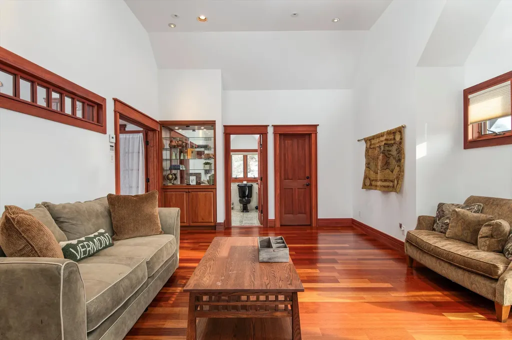 51 East Ash Road Plymouth VT 05056