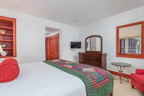 51 East Ash Road Plymouth VT 05056