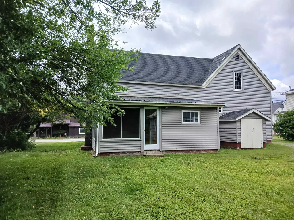 1561 Main Street Pittsburg NH 03592